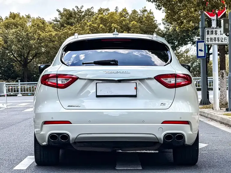 Maserati Levante 3.0 T Standard
