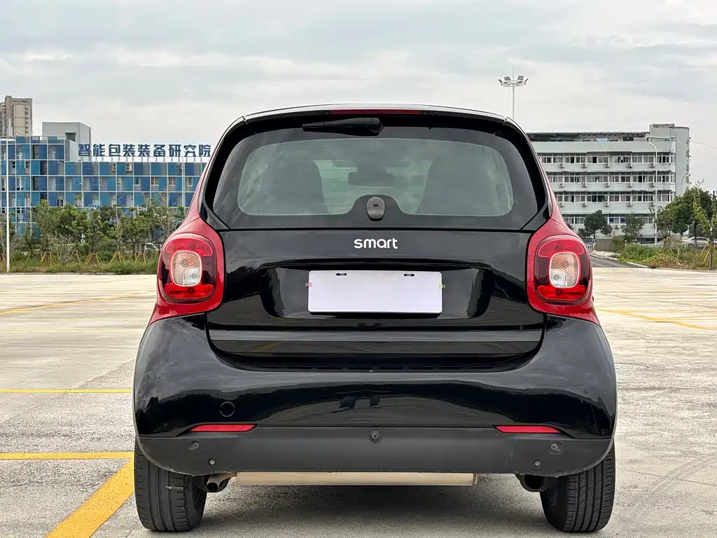 smart fortwo 0.9 T 66 kW Hardtop Motion Engine CN-VI