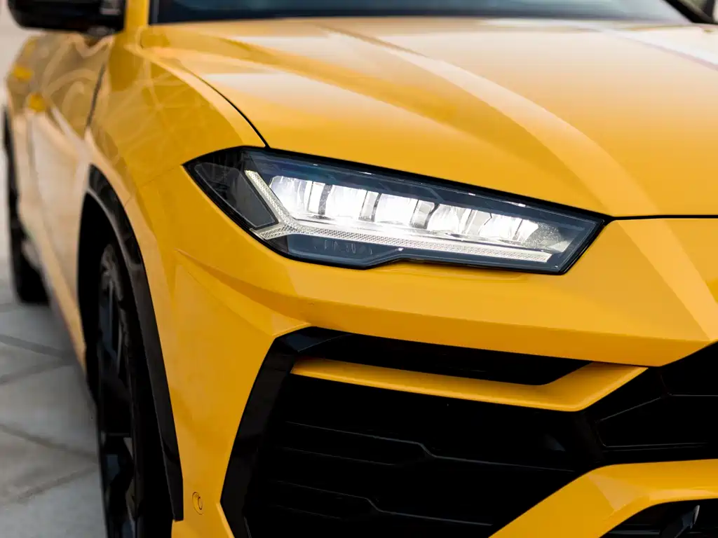 Urus 4.0 T V8