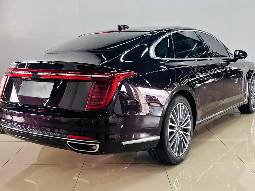 Hongqi H9 2.0 T Connected Flagship