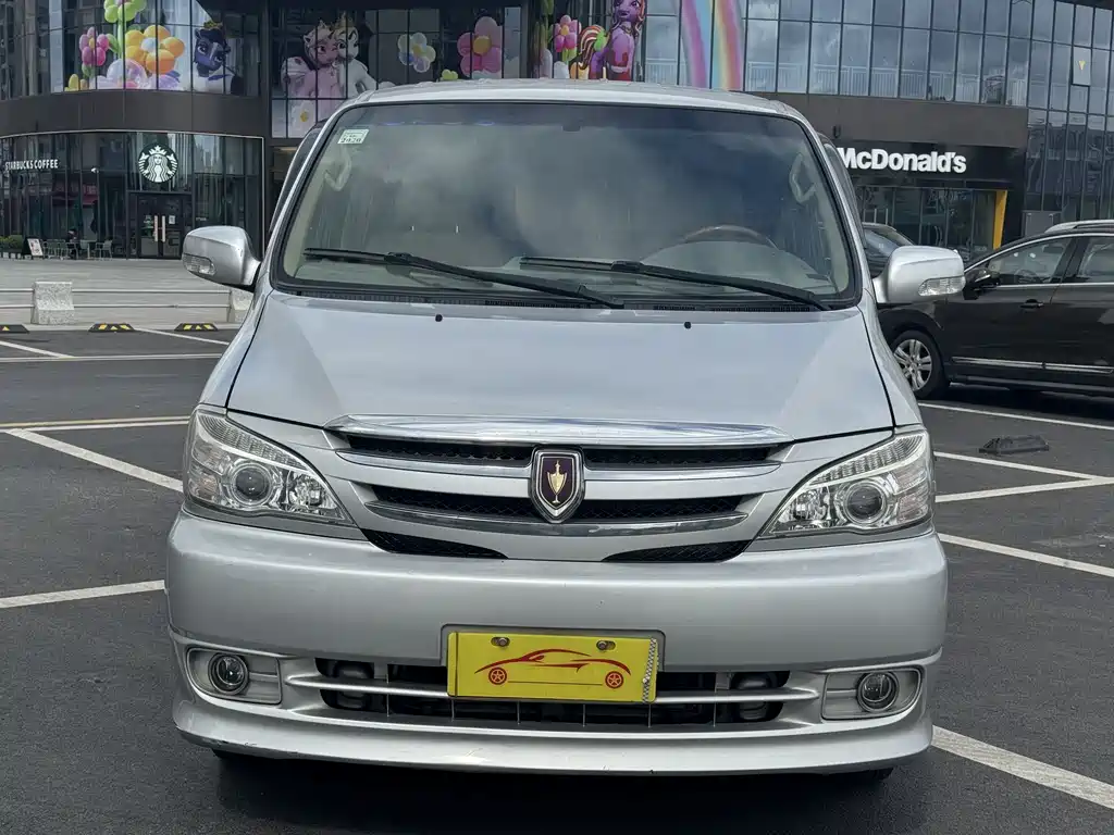 Grace 2.7 L-3 Gen Royal Leading Luxury LWB 11-seat2 TR