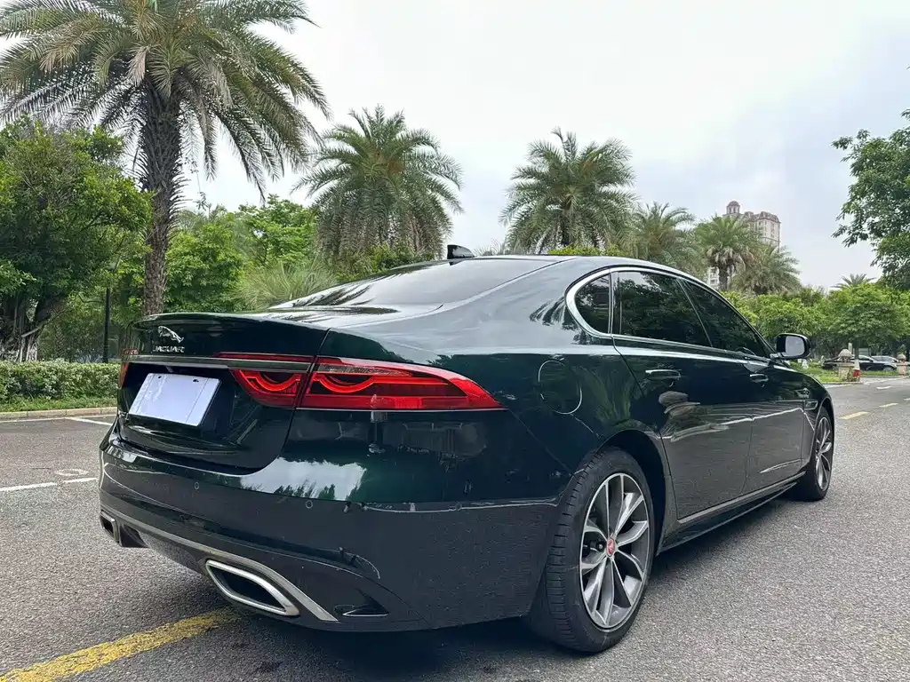 Jaguar XFL XFL 2.0 T P250 2 WD Elite Sport