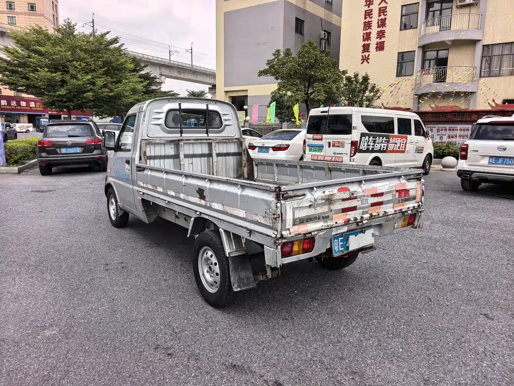 Wuling Rongguang Mini Truck 1.5 L Single Cab Basic L3 C