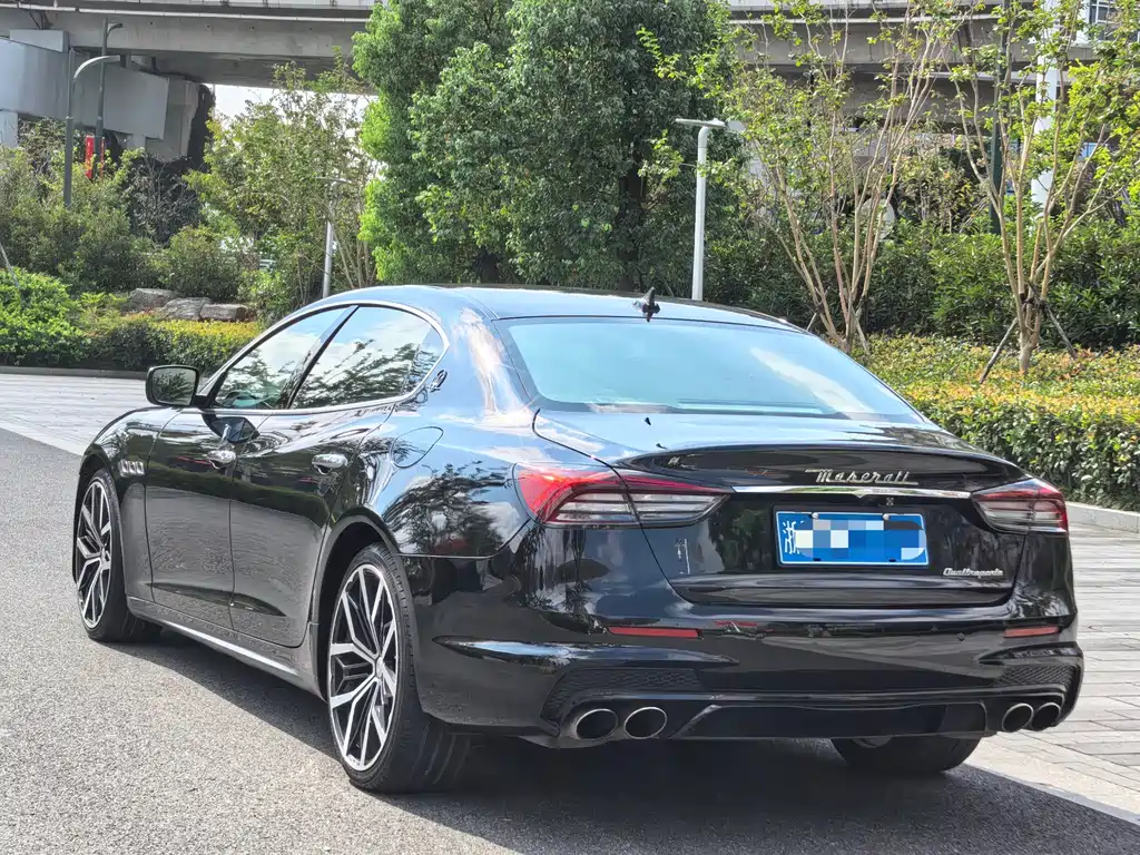Quattroporte 3.0 T Standard