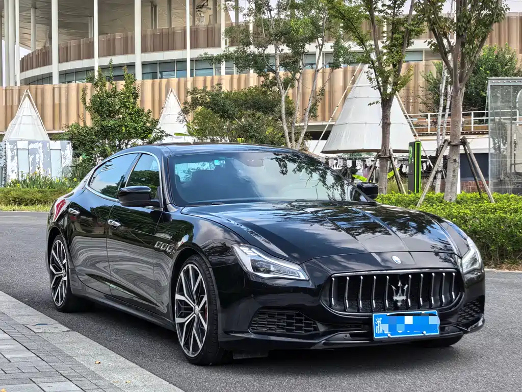 Quattroporte 3.0 T Standard