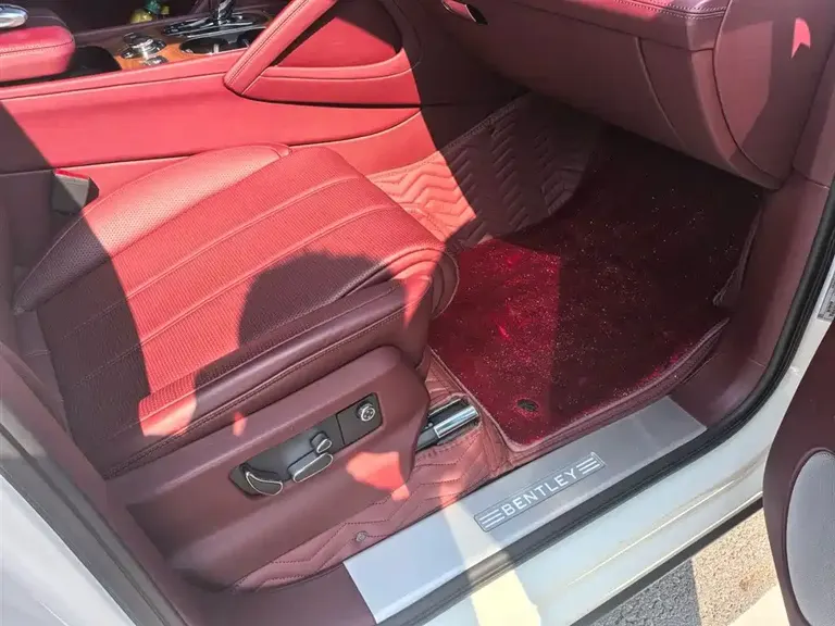 Bentley Bentayga 4.0 T V8