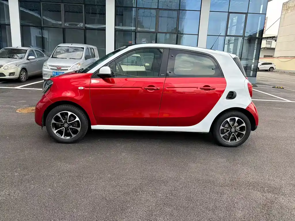 smart forfour 1.0 L 52 kW Passion