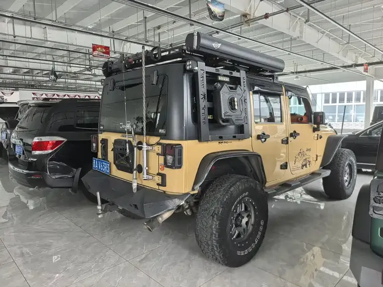 Jeep Wrangler 3.0 L Sahara 4-door