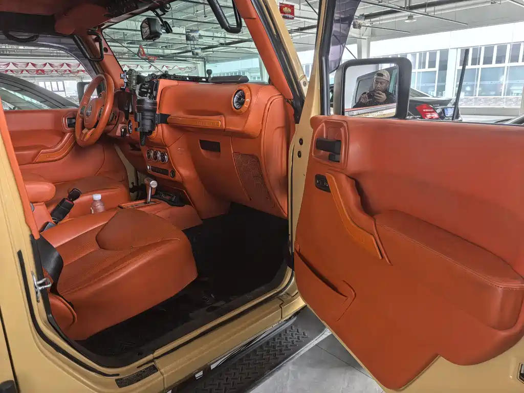Wrangler 3.0 L Sahara 4-door