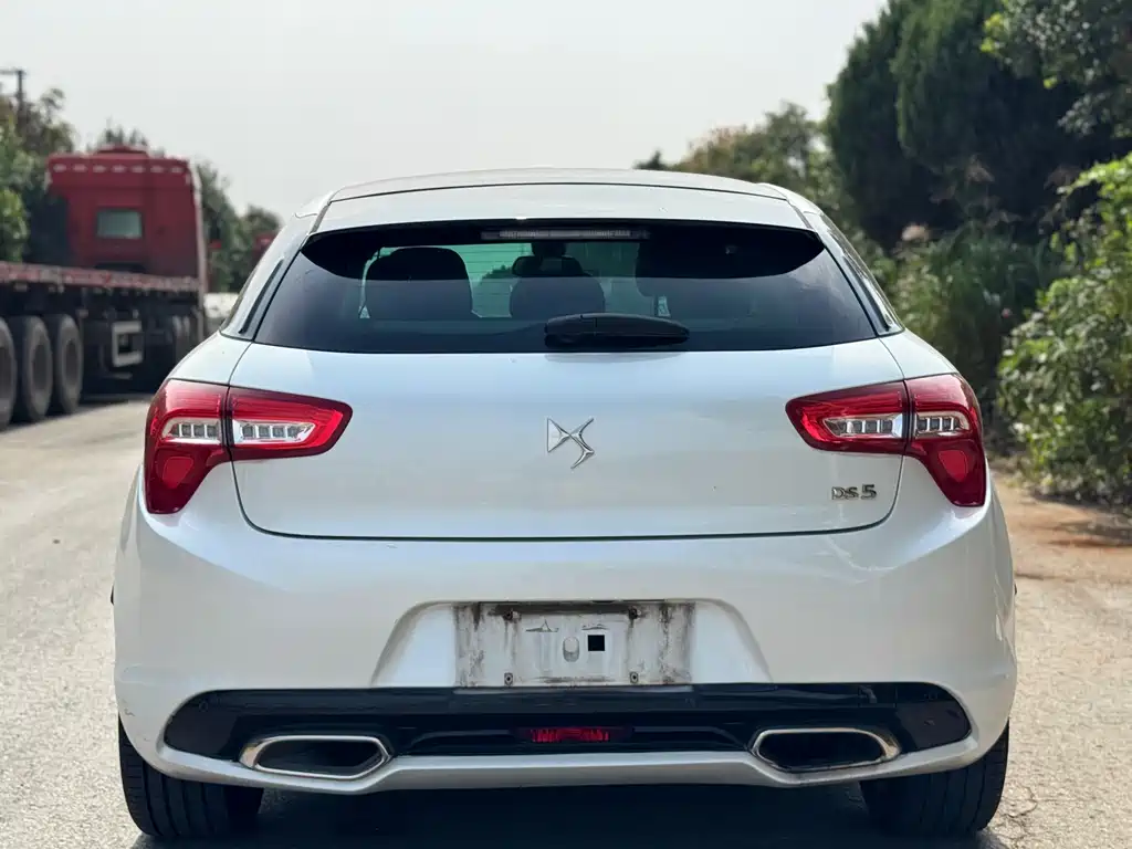 DS 5 1.6 T Graceful THP160