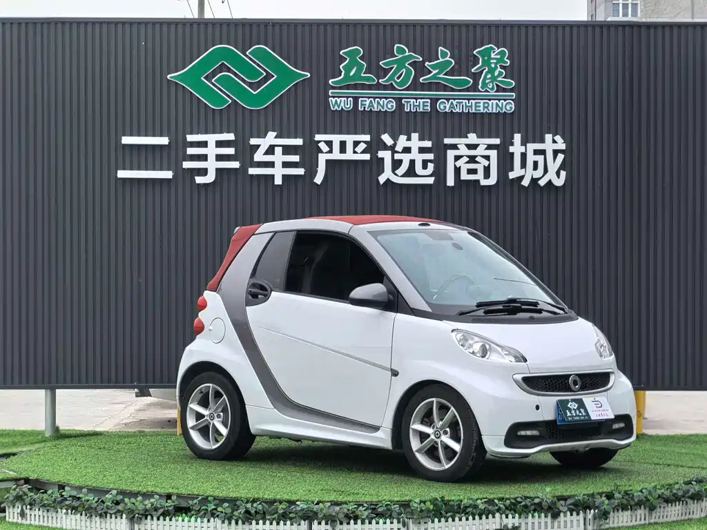 smart fortwo 1.0 T Convertible Passion