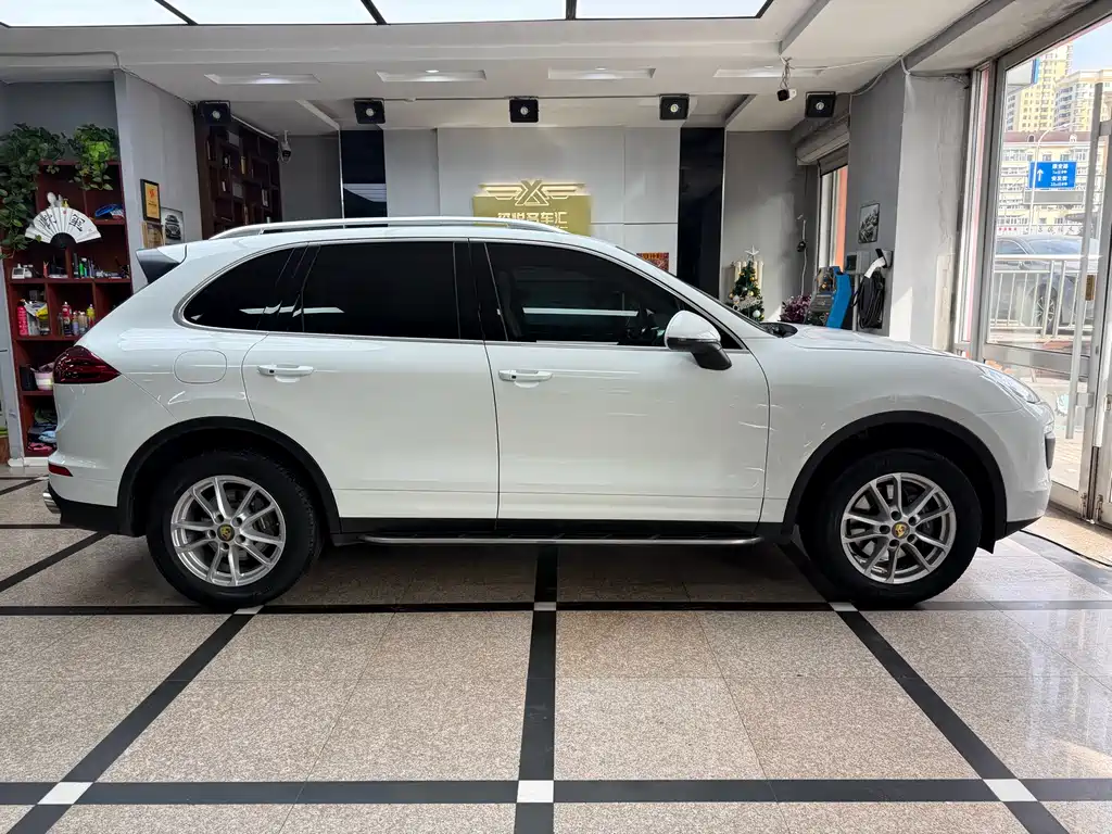 Cayenne 3.0 T China Spec