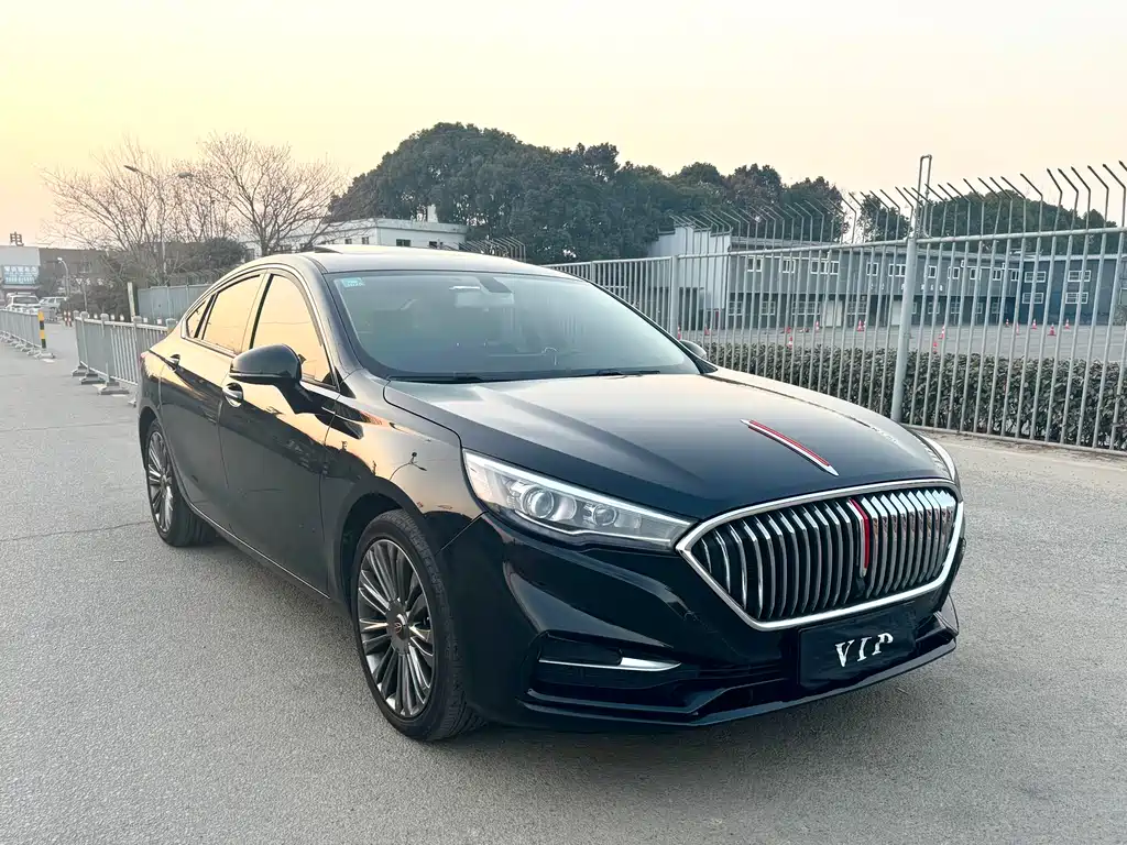 Hongqi H5 1.5 T DCT Flagship Charm