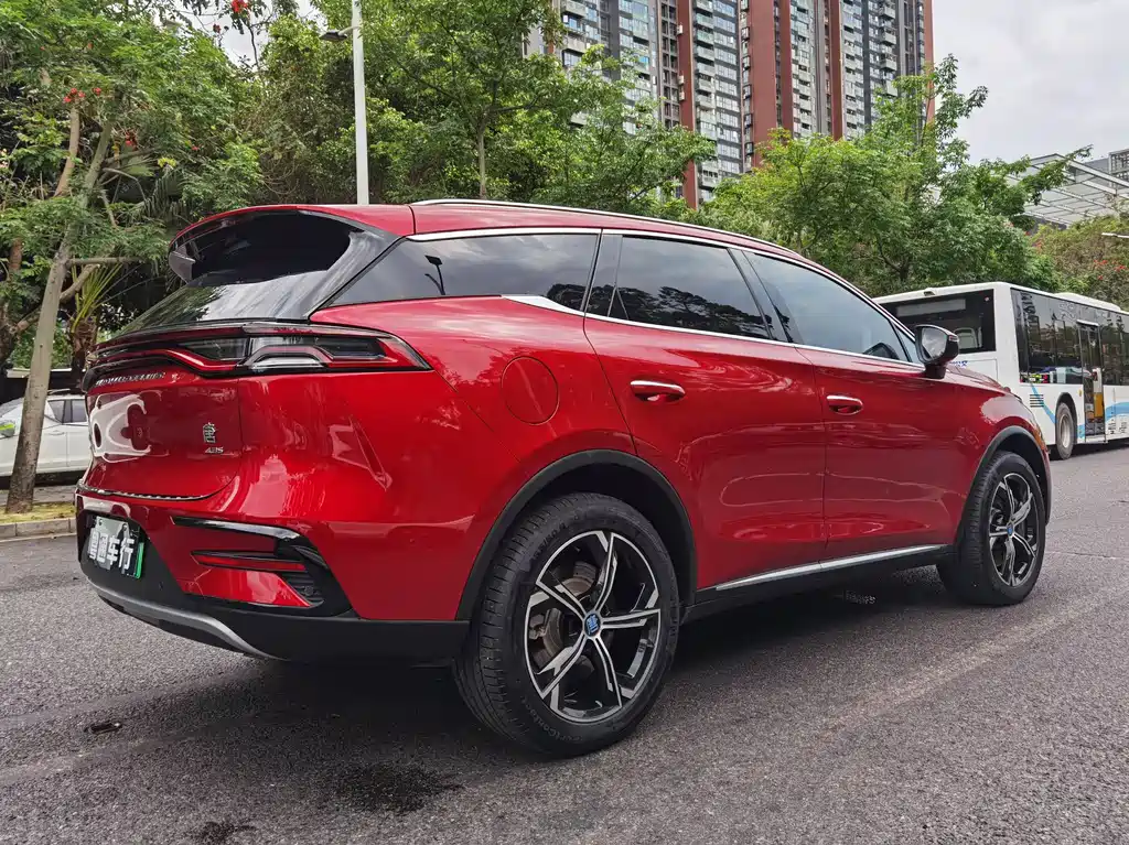 Tang NEV DM 2.0 T 4 WD High Performance Honored