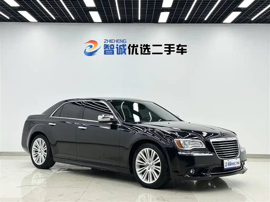 Chrysler 300 C (Import) 3.6 L Supreme Comfort