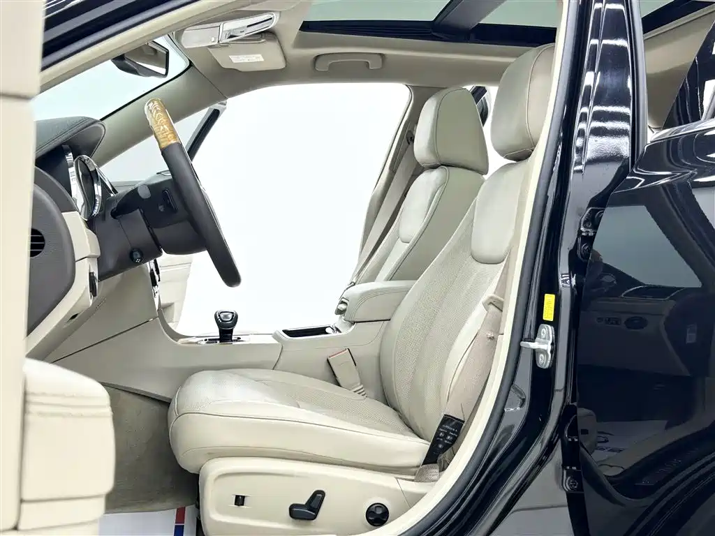 Chrysler 300 C (Import) 3.6 L Supreme Comfort