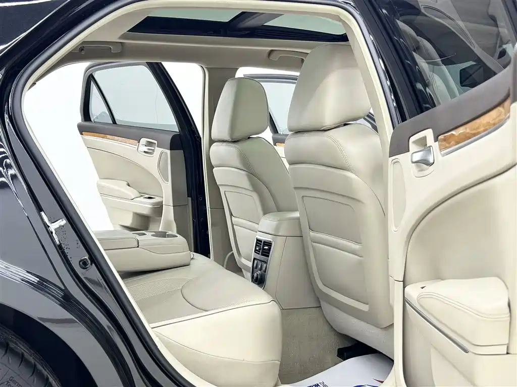 Chrysler 300 C (Import) 3.6 L Supreme Comfort