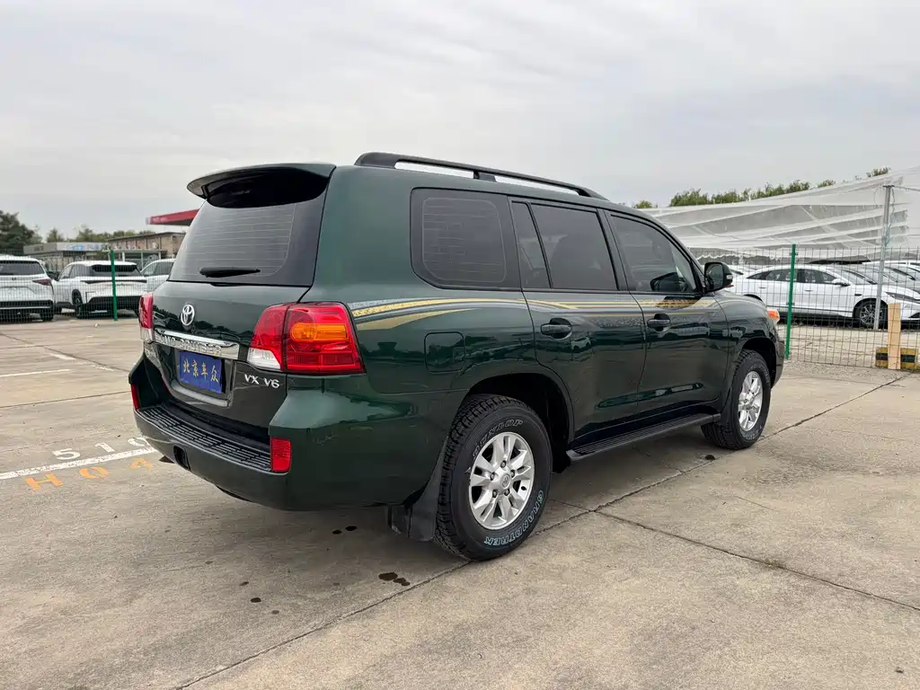 Land Cruiser 4.0 L Auto VX