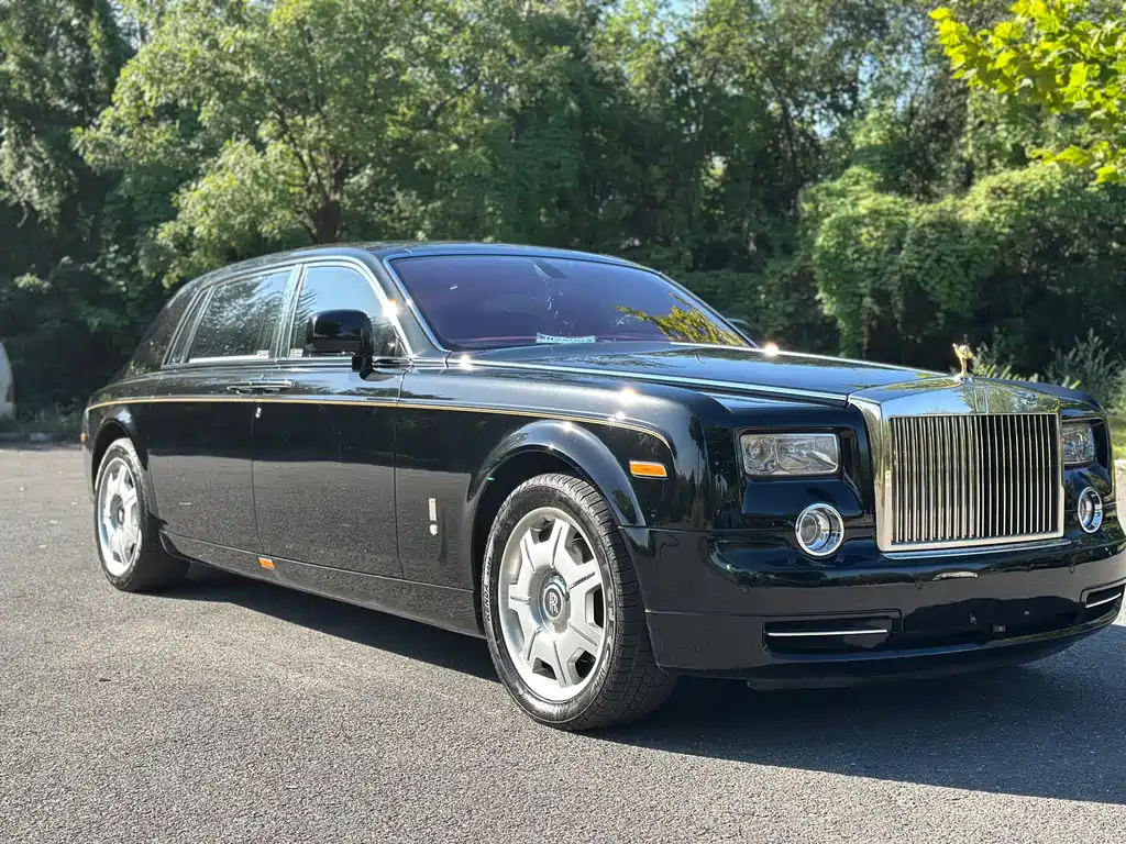 Phantom 6.7 L Extended EWB