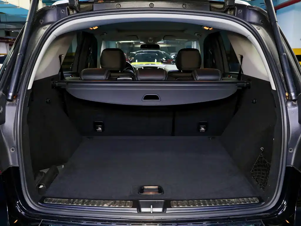 Mercedes-Benz M-Class ML 300
