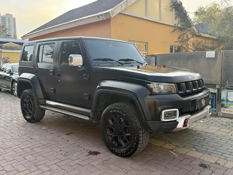 BAIC BJ40 2.0 D Auto 4 WD Blade Hero Swordsman