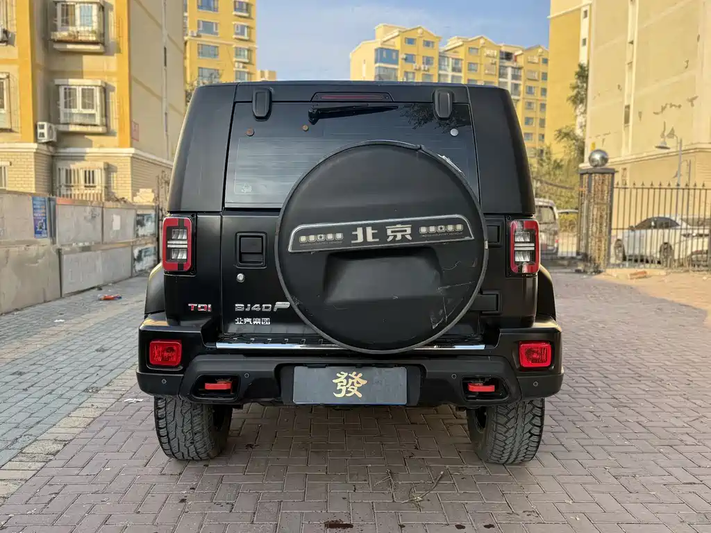 BAIC BJ40 2.0 D Auto 4 WD Blade Hero Swordsman