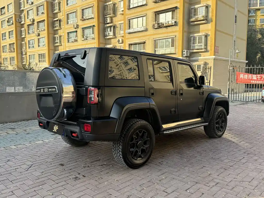 BAIC BJ40 2.0 D Auto 4 WD Blade Hero Swordsman