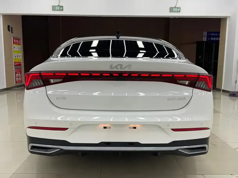 Kia K5 270 T CVVD Refreshed