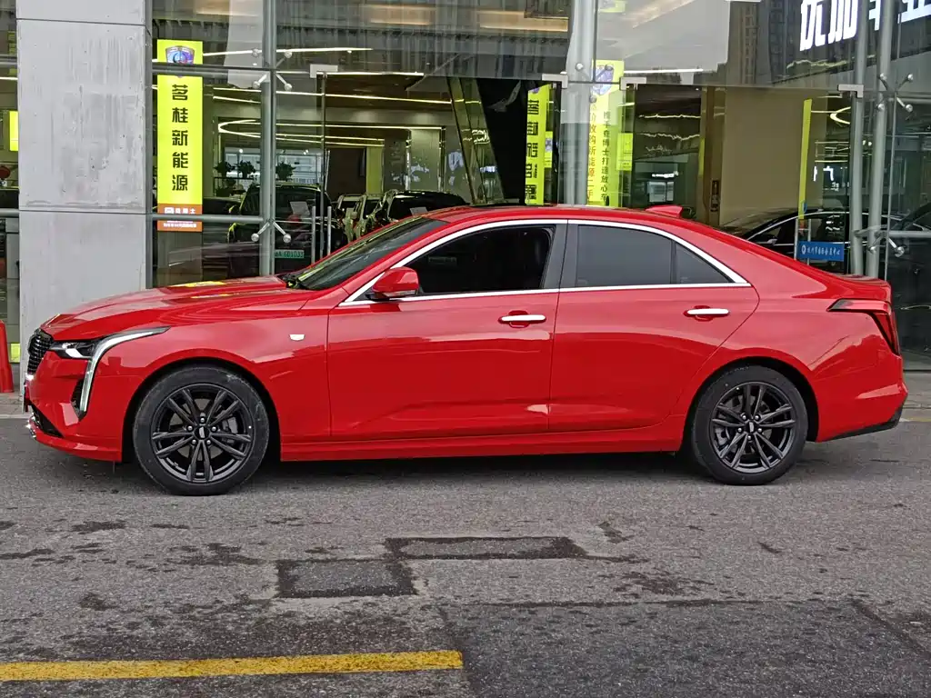 Cadillac CT4 28 T Luxury