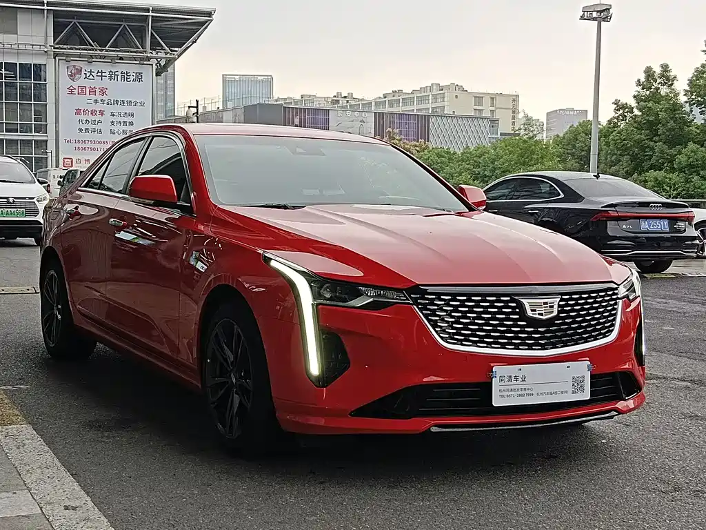 Cadillac CT4 28 T Luxury