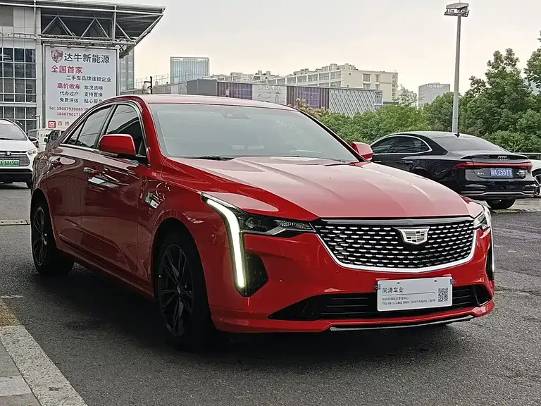 Cadillac CT4 28 T Luxury