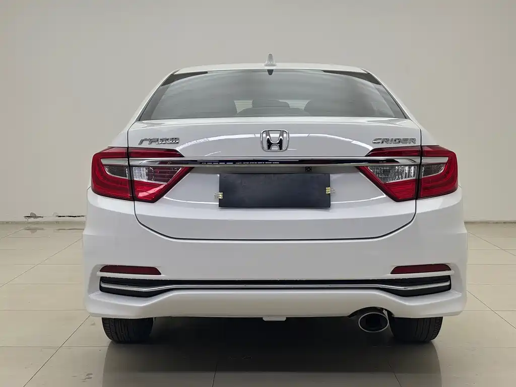 Crider 1.8 L CVT Comfort