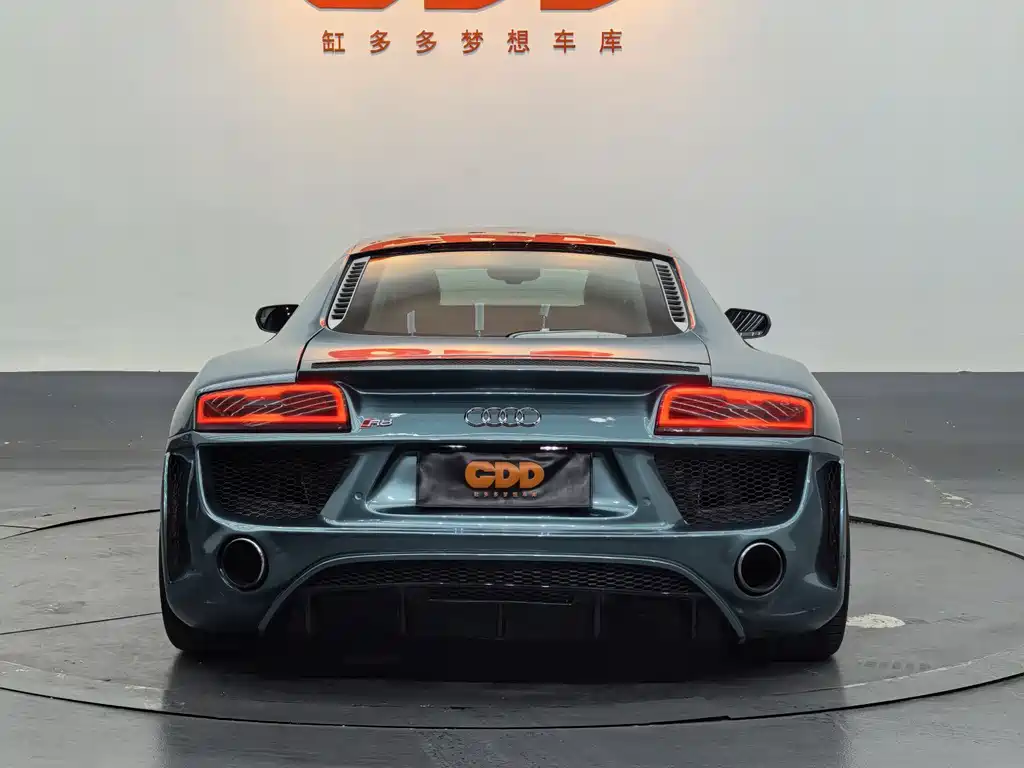 Audi R8 5.2 FSI quattro