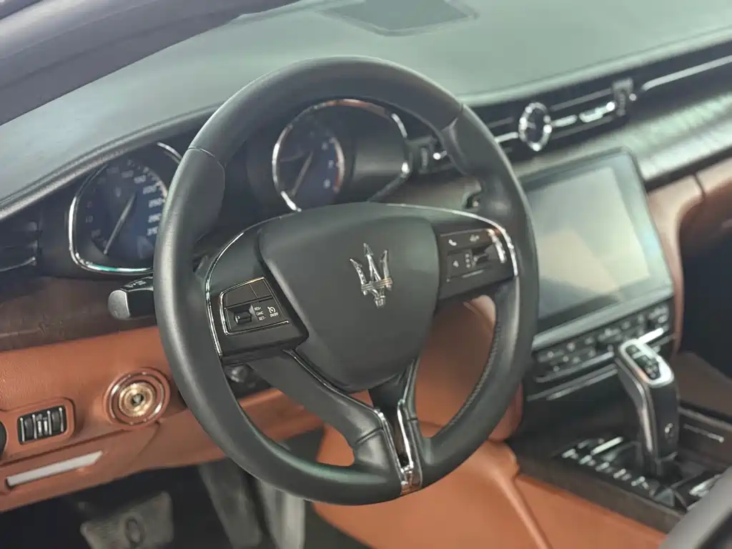 Quattroporte 3.0 T Standard
