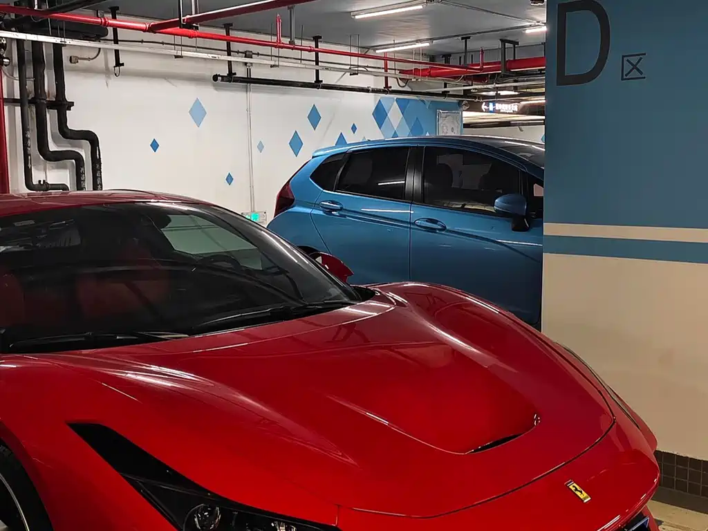 Ferrari F8 Tributo 3.9 T V8