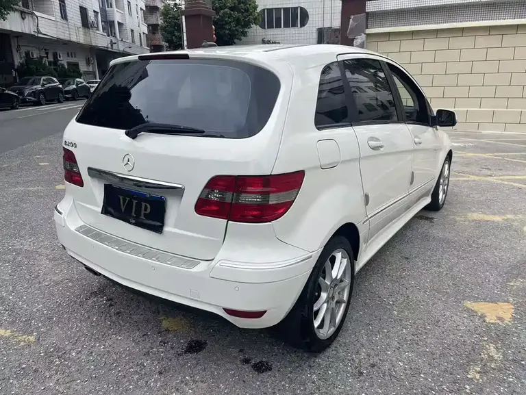 Mercedes-Benz B-Class B 200 Fashion