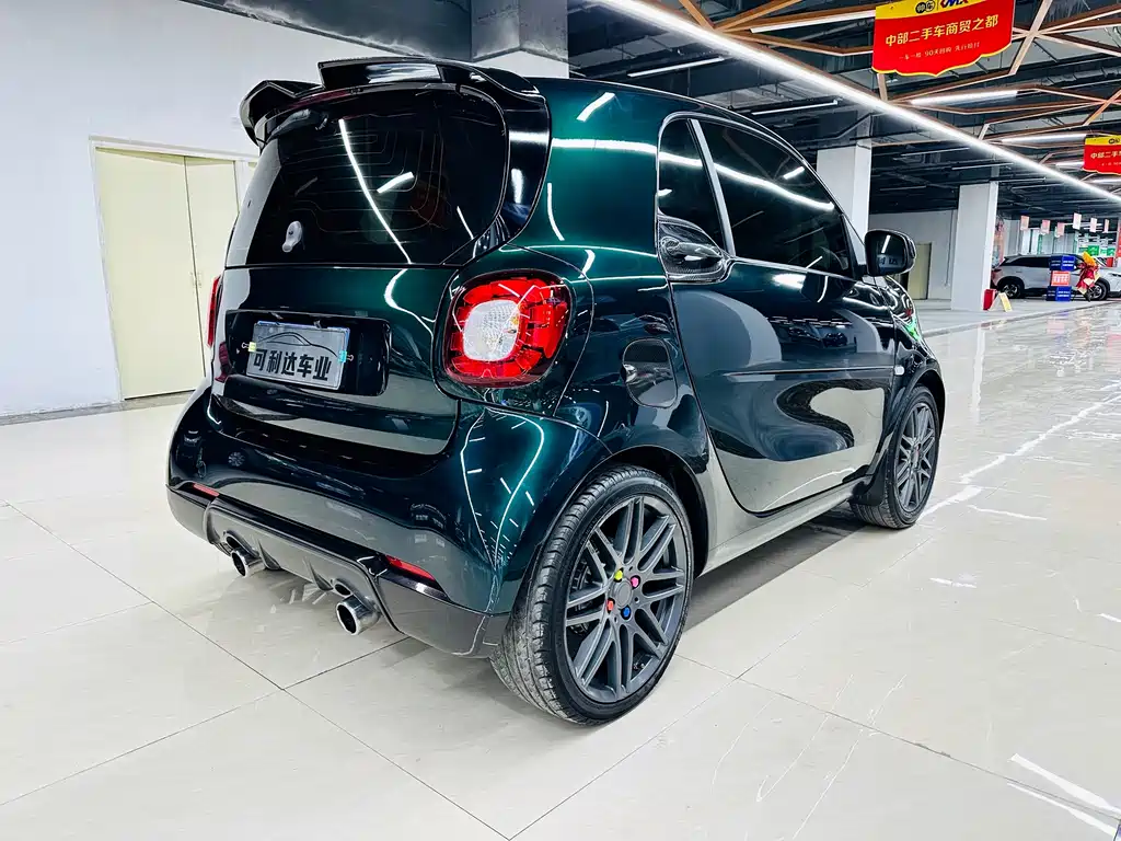 smart fortwo 0.9 T 66 kW 20 Anniversary Special Edition CN-V