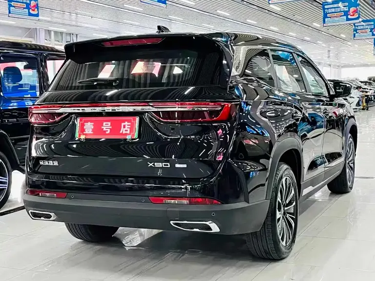 Jetour X90 1.6 T DCT Flagship 5-seat