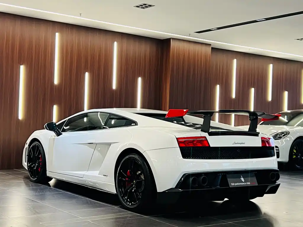 Gallardo LP 570-4 Super Trofeo Stradale
