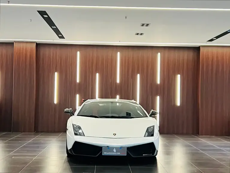 Lamborghini Gallardo LP 570-4 Super Trofeo Stradale