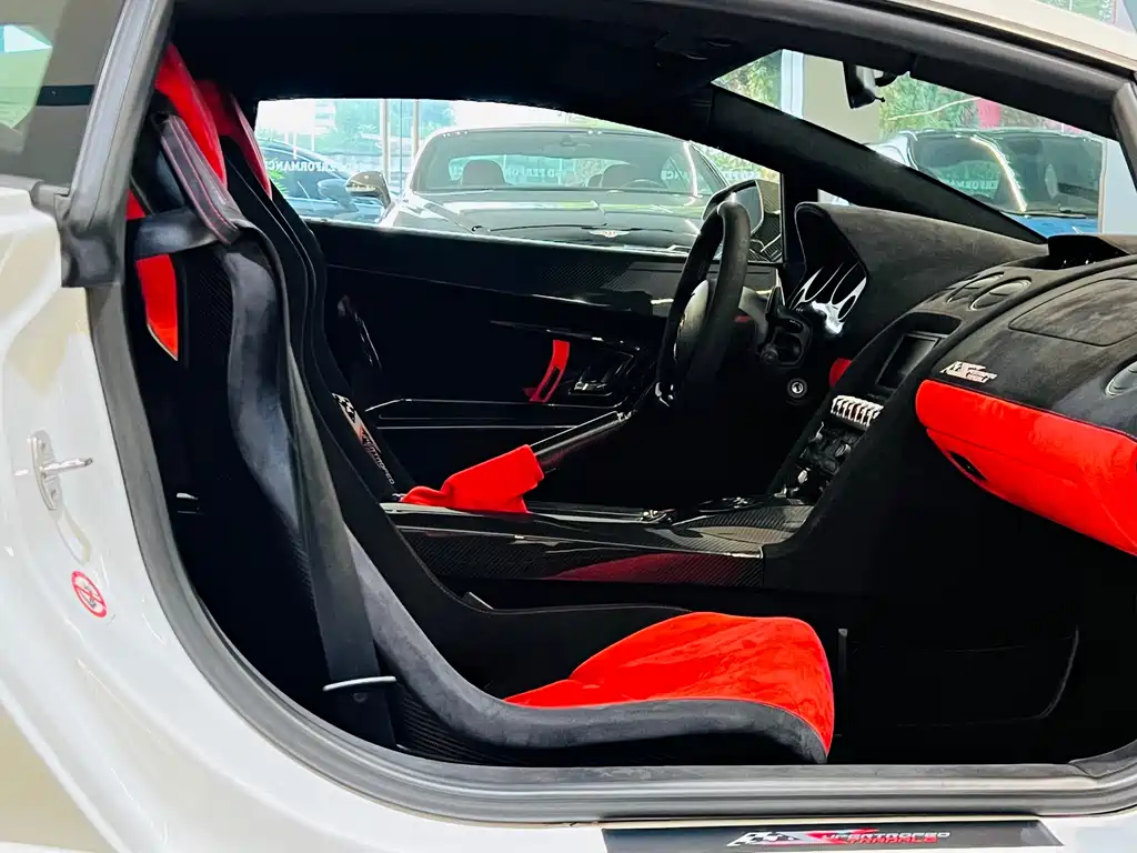 Gallardo LP 570-4 Super Trofeo Stradale