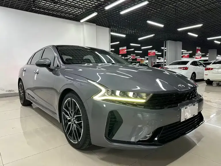 Kia K5 380 T GT-Line Distinguished Tech