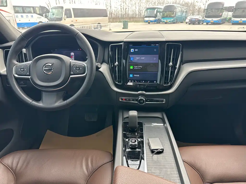 Volvo XC60 B5 4 WD Smart Ease Luxury