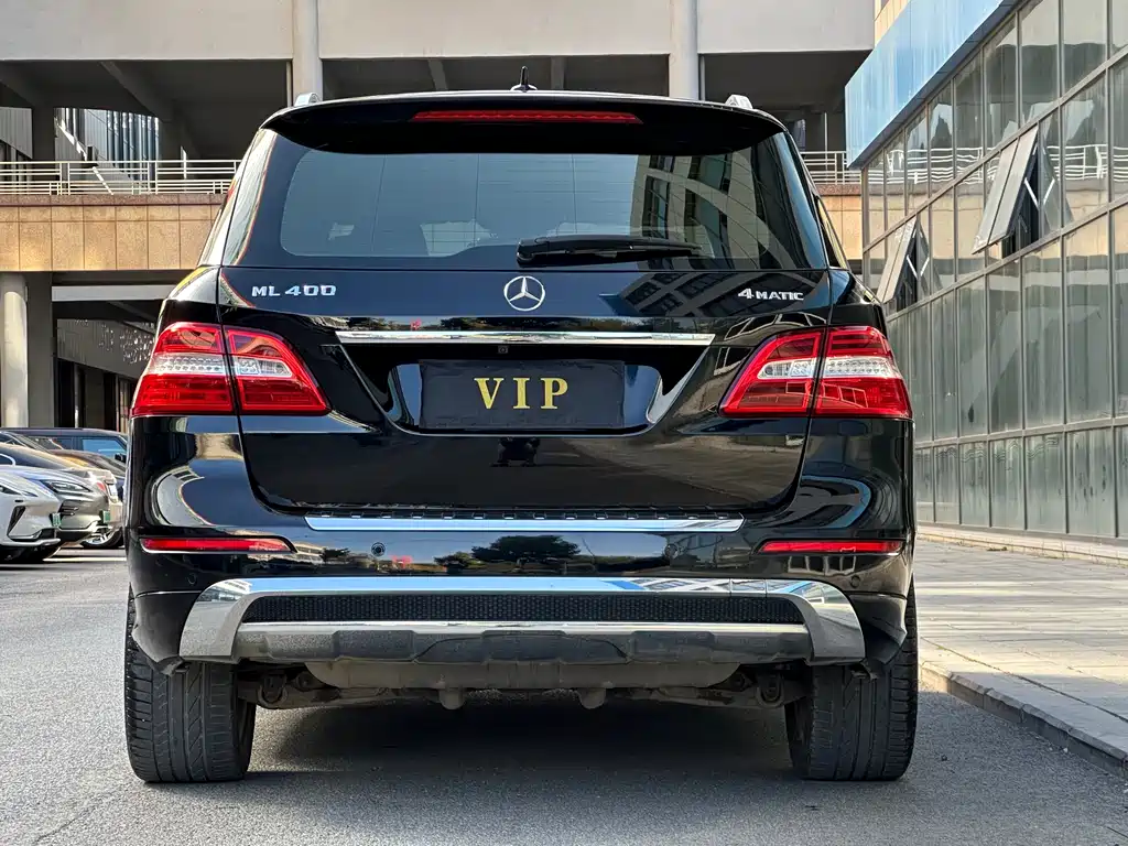 Mercedes-Benz M-Class ML 400 4 MATIC Dynamic
