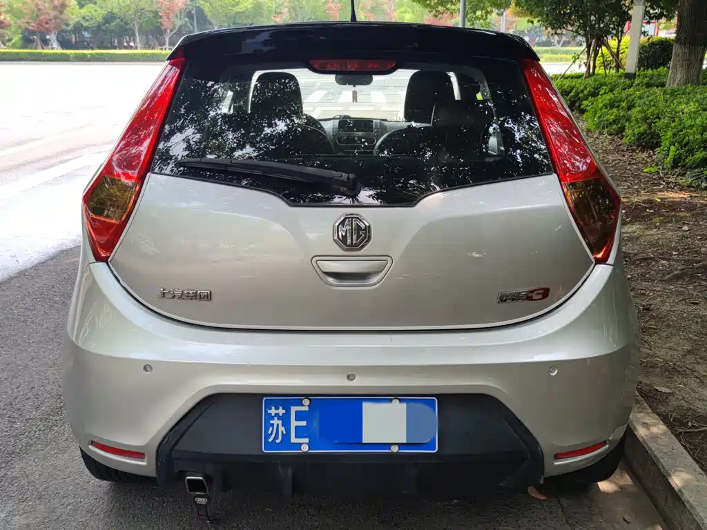 MG 3 1.5 L AMT Luxury