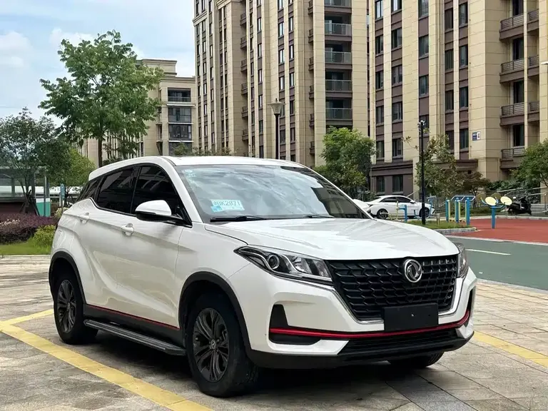 Dongfeng Fengguang 500 1.5 T CVT Smooth Enjoyment