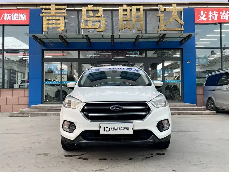 Ford Kuga EcoBoost 180 2 WD Platinum Wing CN-VI