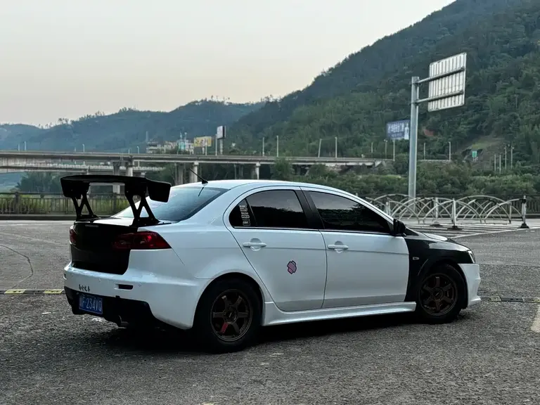 Mitsubishi Lancer EX Zhishang 1.8 L Manual Luxury
