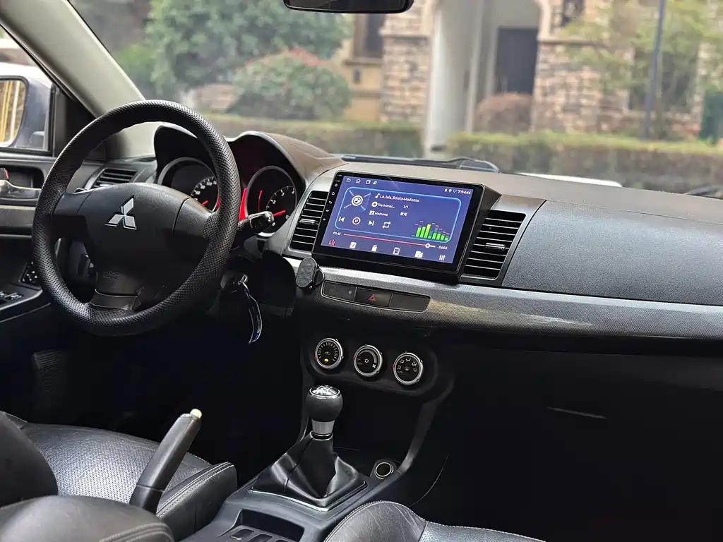 Lancer EX Fashion 1.8 L CVT Comfort
