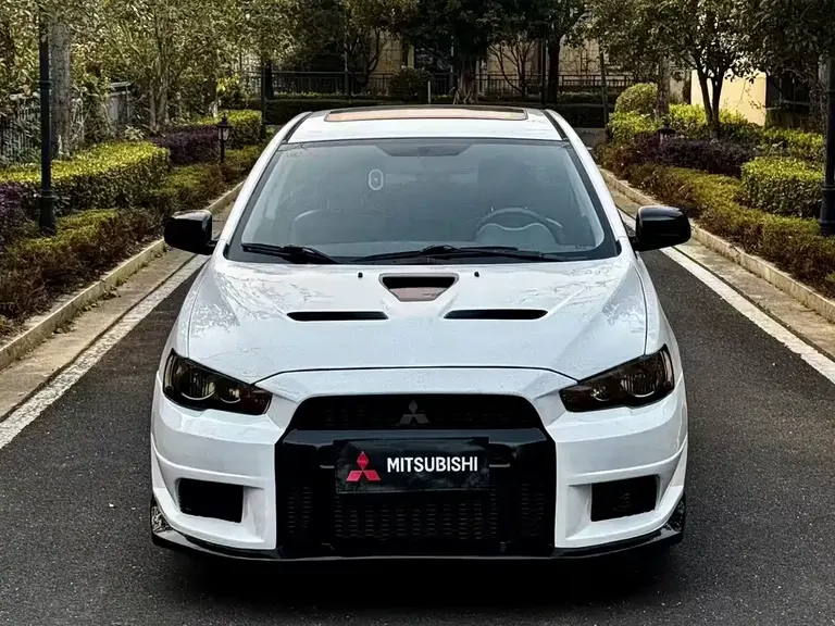 Mitsubishi Lancer EX Zhishang 1.8 L CVT Luxury